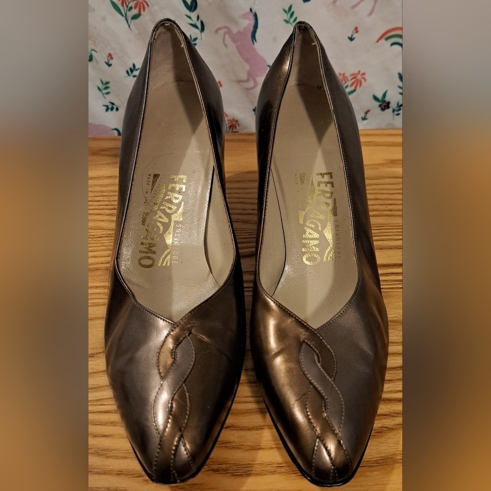 Vintage Salvatore Ferragamo Metallic Gold & Silver Boho Heel Shoe SZ 8.5AA